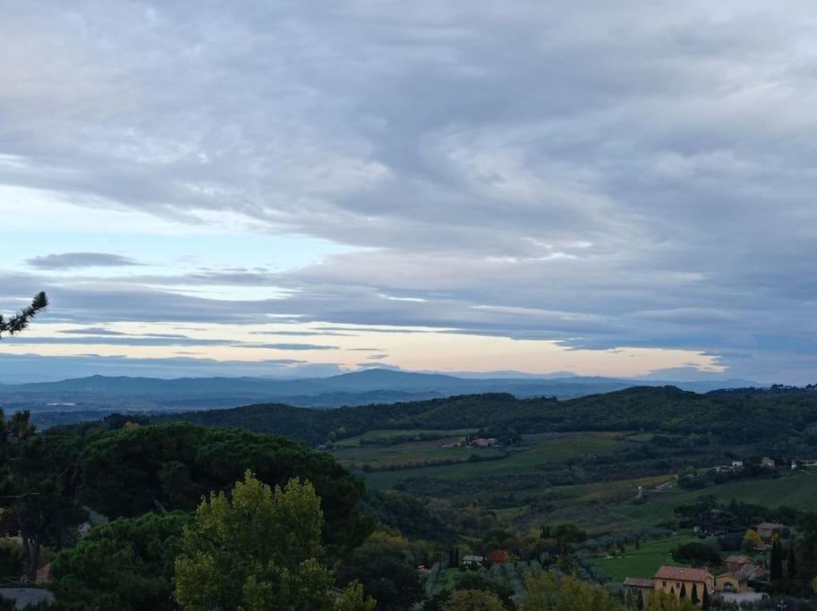 Splendido Ampio Appartamento A Montepulciano Stazione 外观 照片