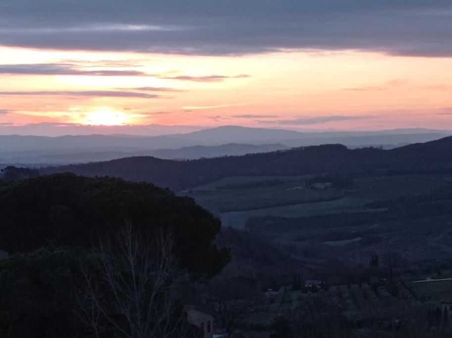 Splendido Ampio Appartamento A Montepulciano Stazione 外观 照片